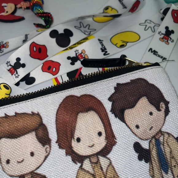 Keychain bundle 19 items - Picture 7 of 8